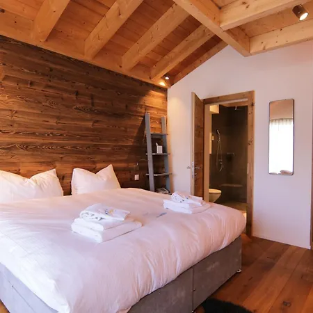 Lägenhet Chesa Forma 8 By